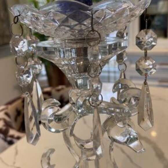 Beautiful Vintage Set of 4 Clear Acrylic Candle Collars - Picture 3 of 4